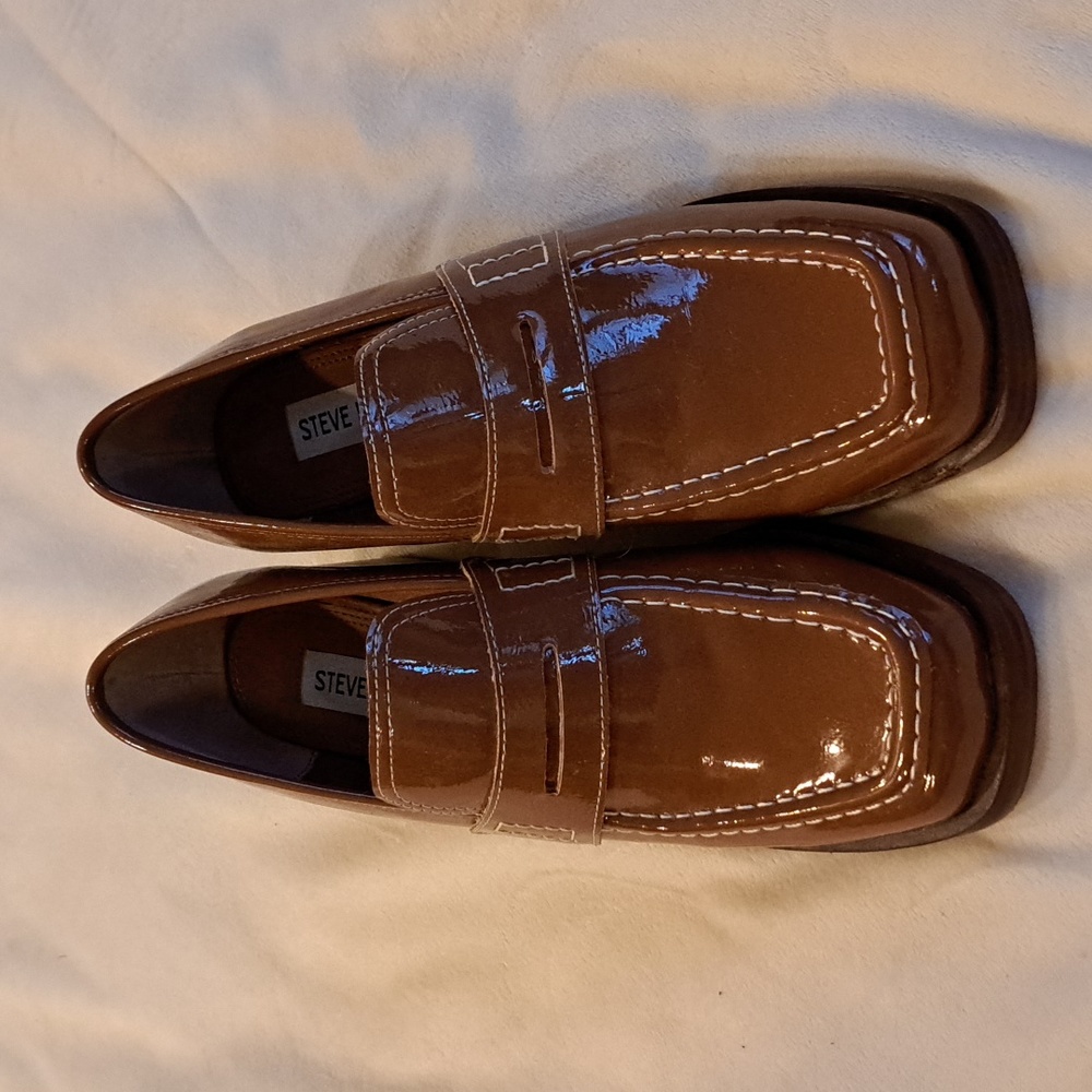 Steve Madden Nyomi Block Heel Loafers